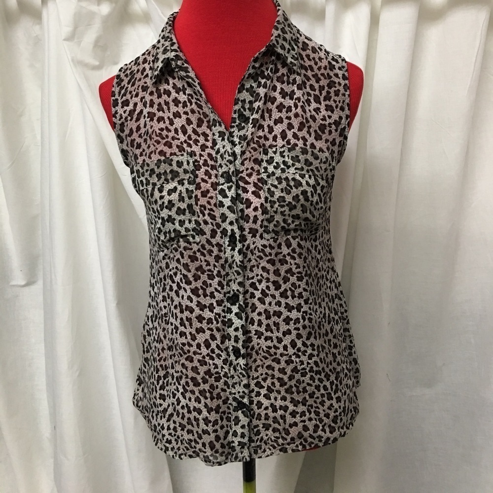 Button Up Animal Print Top wIth Surprise back Size S